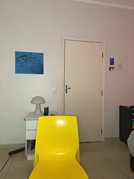 Snapshot of ann4montez_ chatting on February 9, 4:10 am ann4montez online show from February 9, 4:10 am