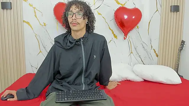 KittyStarmorbid online show from February 14, 11:16 pm