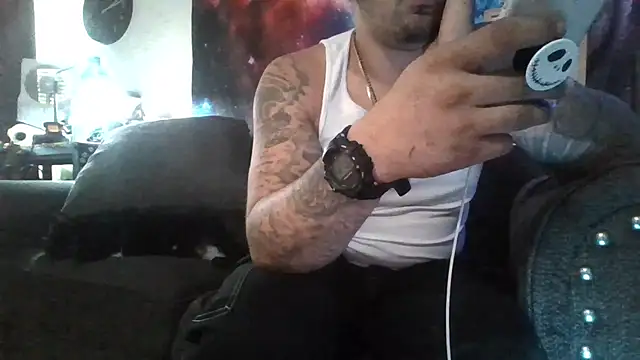 Antoniothedon online show from May 24, 9:15 pm