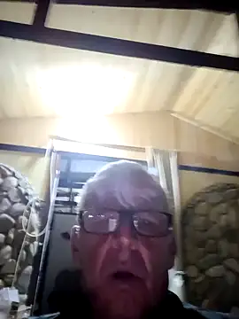 Snapshot of Freddy1962 chatting on December 4, 4:10 pm Freddy1962 online show from December 4, 4:10 pm