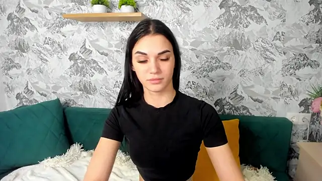 Snapshot of Hellen_Moore chatting on March 6, 12:43 am Hellen Moore online show from March 6, 12:43 am