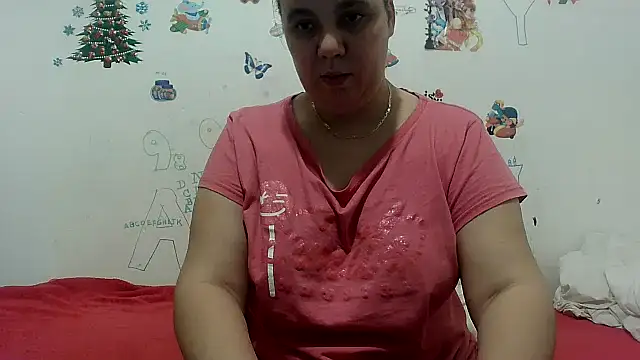 Snapshot of VixenBya chatting on December 14, 6:52 pm VixenBya online show from December 14, 6:52 pm