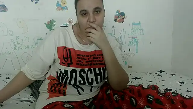 Snapshot of VixenBya chatting on February 8, 11:55 am VixenBya online show from February 8, 11:55 am