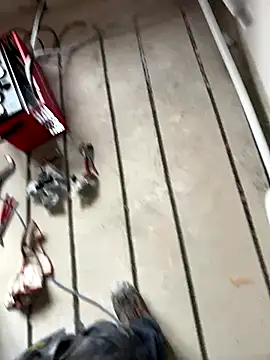 benoithot online show from October 22, 11:20 am