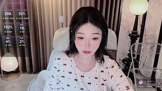 Snapshot of Yaikun0-0 chatting on November 14, 1:31 am Yaikun0-0 online show from November 14, 1:31 am