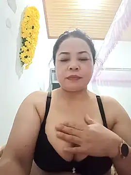 Sexy-bigtits2024 online show from December 12, 8:32 pm