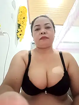 Sexy-bigtits2024 online show from December 14, 6:56 am
