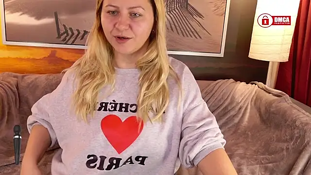 Snapshot of BigBoobsARRI chatting on March 6, 6:19 am BigBoobsARRI online show from March 6, 6:19 am