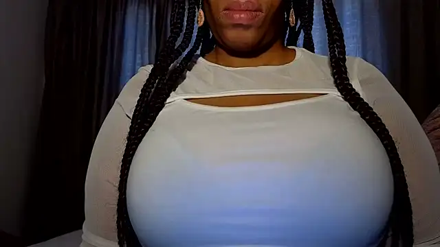 SexyFreaky  online show from March 10, 8:18 am