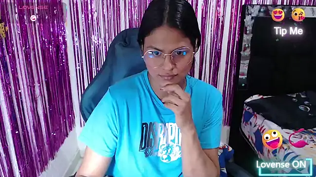 SweetAlmaa online show from February 22, 12:29 pm