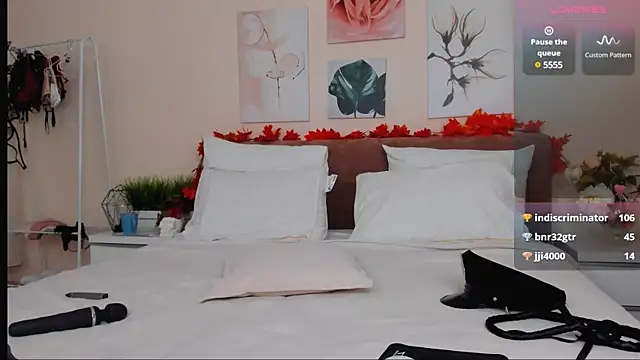 Snapshot of Mary_Mey chatting on March 11, 8:31 pm Mary Mey online show from March 11, 8:31 pm