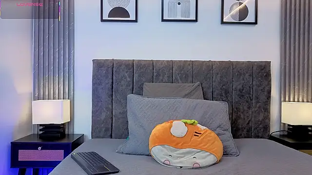 Ema Stone65 online show from February 26, 7:47 pm