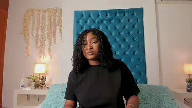 Snapshot of ohrianagibson chatting on April 25, 11:02 pm ohrianagibson online show from April 25, 11:02 pm