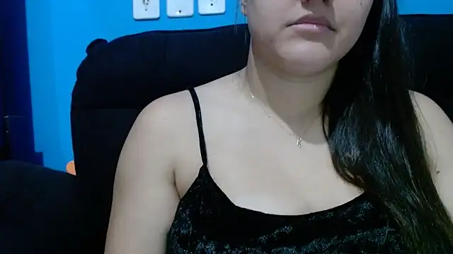 luckygirl111 online show from April 23, 1:35 pm