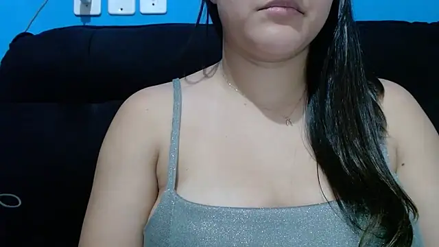 luckygirl111 online show from April 15, 5:28 pm