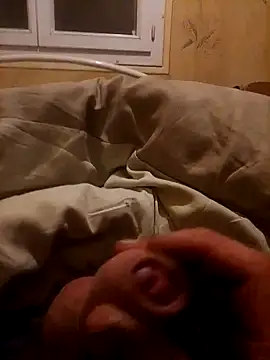 Snapshot of seba_tien chatting on September 19, 9:08 pm seba tien online show from September 19, 9:08 pm