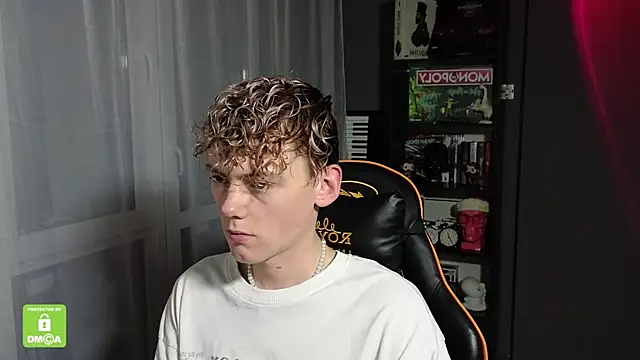 Keytaro online show from October 4, 10:22 pm