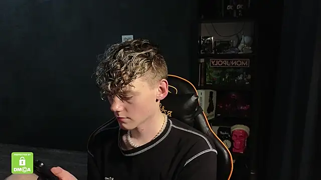 Keytaro online show from November 24, 9:26 pm