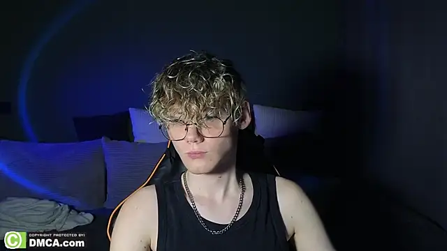 Keytaro online show from March 20, 11:11 am