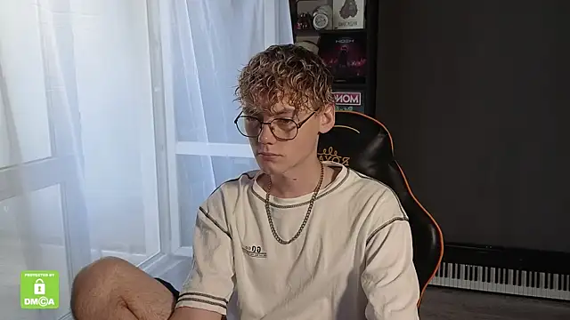 Keytaro online show from September 9, 12:47 pm