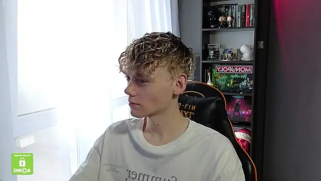 Keytaro online show from October 27, 8:59 am