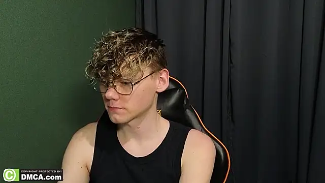 Keytaro online show from February 13, 10:21 pm