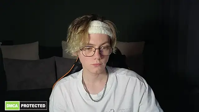 Keytaro online show from April 7, 1:07 am