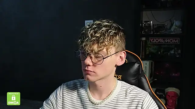 Keytaro online show from November 28, 9:20 am