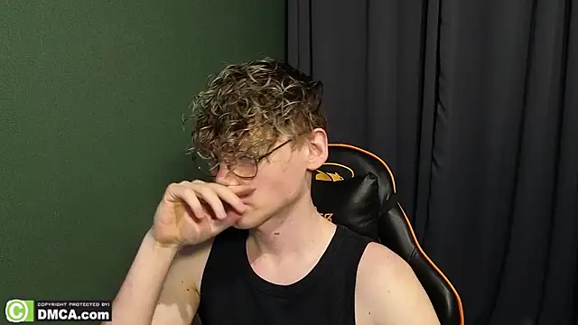 Keytaro online show from February 15, 3:22 pm