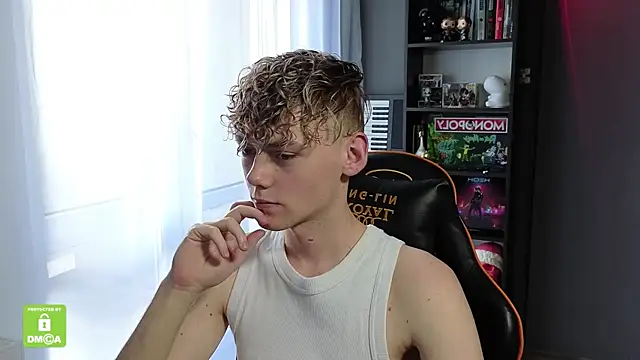 Keytaro online show from October 28, 10:14 am