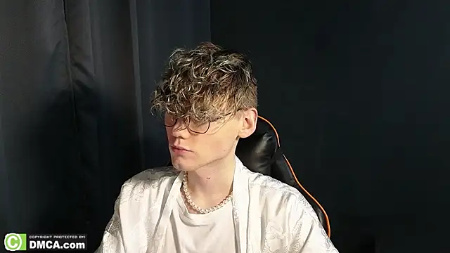 Keytaro online show from February 4, 1:55 am