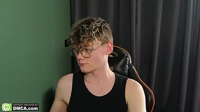 Keytaro online show from February 10, 12:48 pm