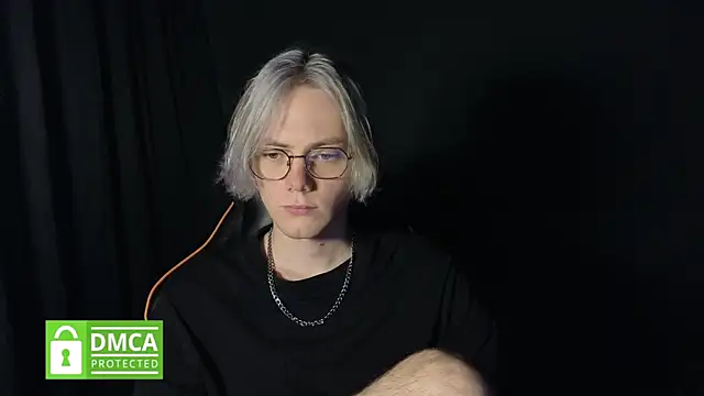 Keytaro online show from May 26, 3:32 pm