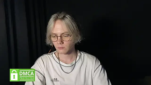 Snapshot of Keytaro chatting on July 16, 2:47 pm Keytaro online show from July 16, 2:47 pm