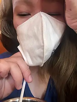 Snapshot of annna_annna_2024 chatting on October 27, 1:39 am annna annna 2024 online show from October 27, 1:39 am