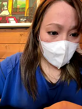 Snapshot of annna_annna_2024 chatting on November 4, 1:31 am annna annna 2024 online show from November 4, 1:31 am