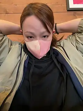 annna annna 2024 online show from April 15, 3:23 am