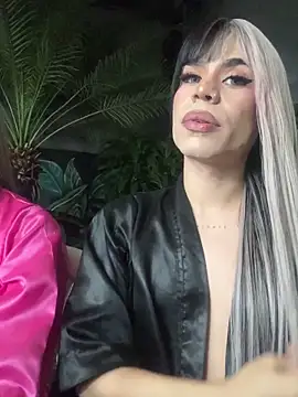 Snapshot of LucyGiraldo chatting on March 18, 2:51 am LucyGiraldo online show from March 18, 2:51 am