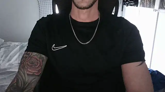 gabrielsaiyann online show from April 12, 5:49 pm