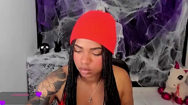 Marce 22 online show from October 9, 4:18 pm