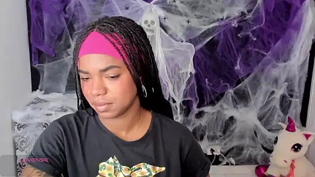 Marce 22 online show from October 8, 4:08 pm