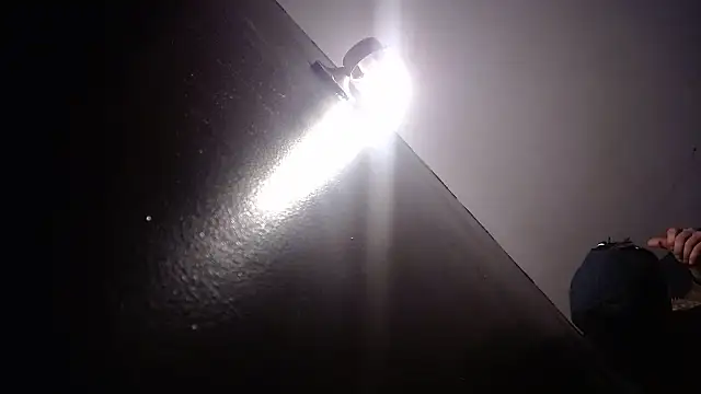 UnCuTupTheBuTT online show from November 23, 9:30 am