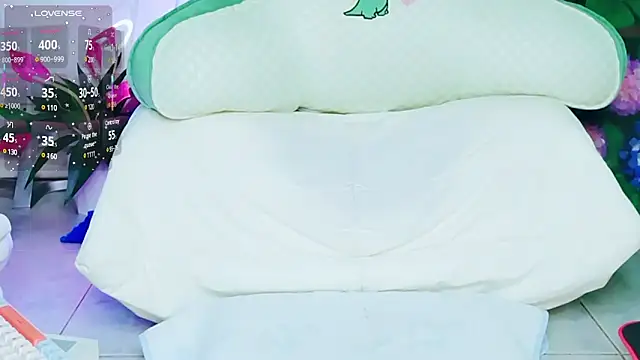 Lisagir69 online show from March 19, 8:01 am