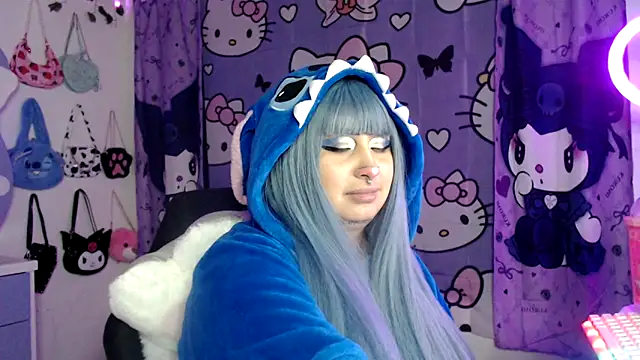 lussyevans24 online show from September 10, 6:12 am