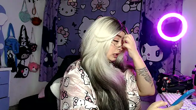lussyevans24 online show from June 1, 4:13 am