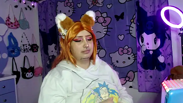 lussyevans24 online show from September 30, 4:51 am