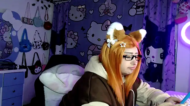 lussyevans24 online show from February 13, 2:55 am