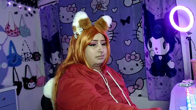 lussyevans24 online show from October 2, 5:11 am