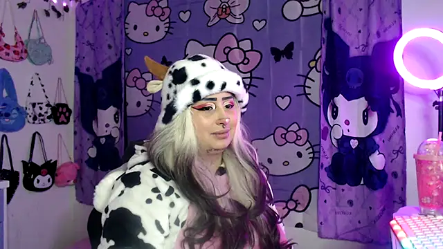 lussyevans24 online show from September 15, 5:41 am