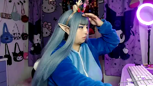 lussyevans24 online show from December 21, 6:37 am